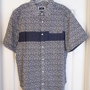 New Men's XL Woolf Pattern Button Down Shirt